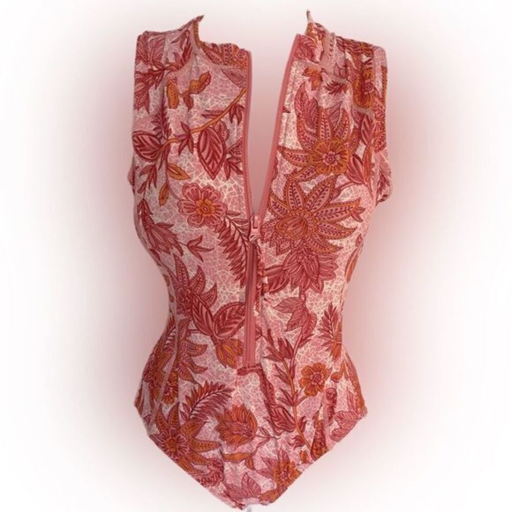 Azura Rashguard swimwear - M /L coral pink print. NWT , zip , nylon spandex